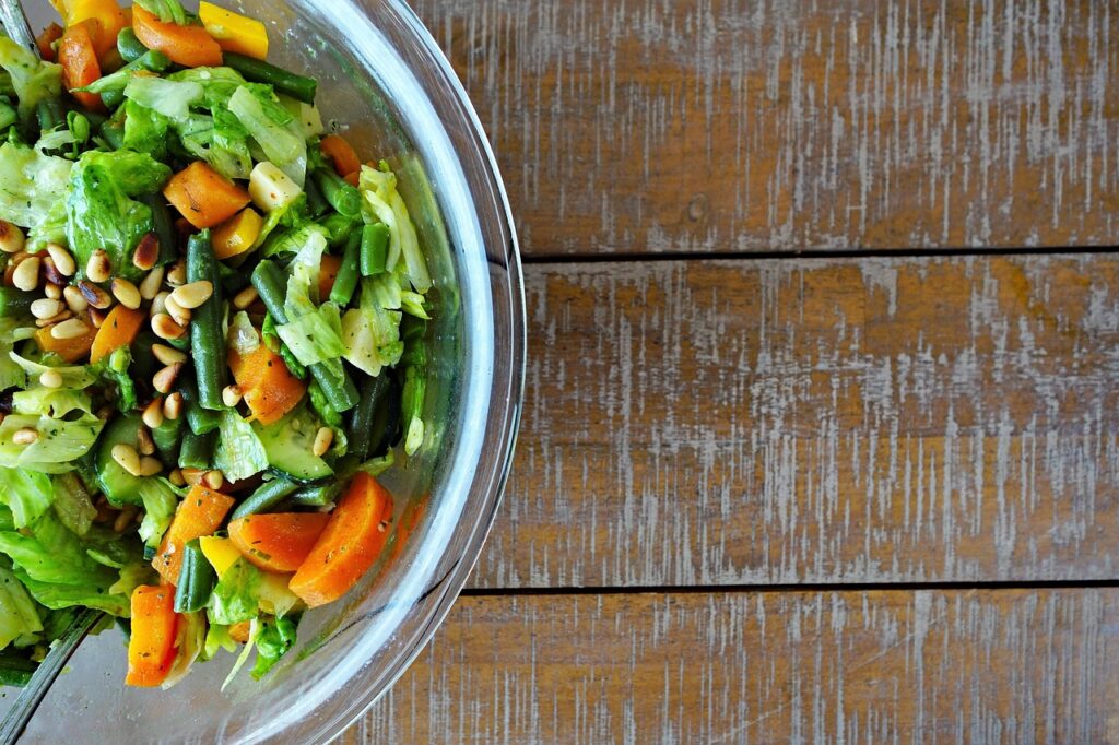 Azienda Elena Spinsati Ricette Insalata di fine estate con rucola e pinoli